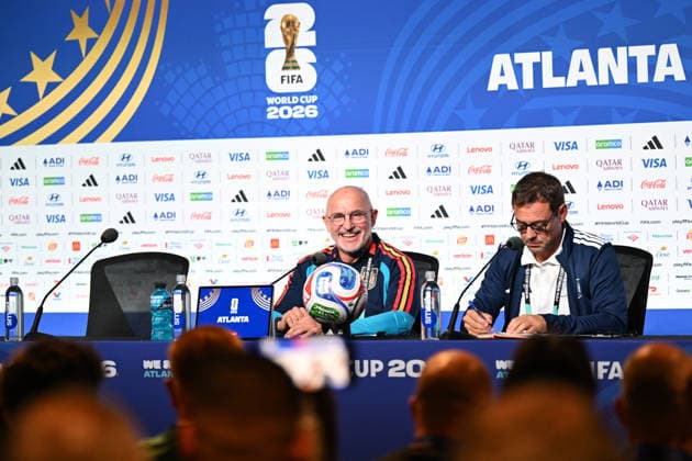 (260615) -- ATLANTA, June 15, 2026 -- Luis de la Fuente (L), head coach of Spain, attends a press conference, PK, Pressekonferenz ahead of Group H match between Spain and Cape Verde at the FIFA World Cup, WM, Weltmeisterschaft, Fussball 2026 at Atlanta Stadium in Atlanta, the United States, June 14, 2026. ) (SP)U.S.-ATLANTA-FOOTBALL-FIFA WORLD CUP-PRESS CONFERENCE-SPAIN JuxHuanzong 
