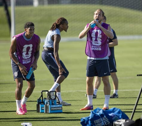Englands first training session Kansas 14.06.2026 FIFA World Cup, WM, Weltmeisterschaft, Fussball 2026 .The England team arrive at their base camp hotel in Kansas .Englands first training session at their new home from home, Swope soccer village, Kansas..Harry Kane  Copyright: xDarrenxFletcherx NINTCHDBPICT001088342293