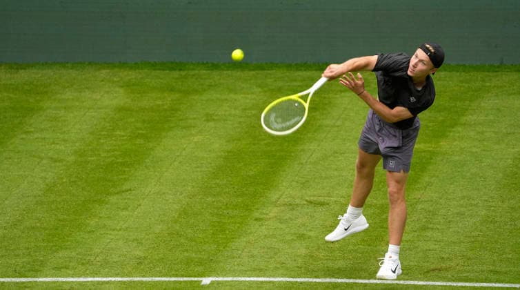 photo Max Schoenhaus GER Tennis Tournament Terra Wortmann Cup first round at Gerry Weber Sportpark Heristo Arena in Halle Westfalen on Mon 15 06 2026