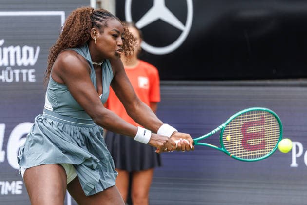 Berlin, 15 06 26, Tennis VANDA Pharmaceuticals BERLIN TENNIS OPEN 2026 at Steffi Graf Stadium Women, Singles, T J Brockmann GER vs 11 A Parks USA Alysia Parks returns a ball VANDA Pharmaceuticals BERLIN TENNIS OPEN 2026