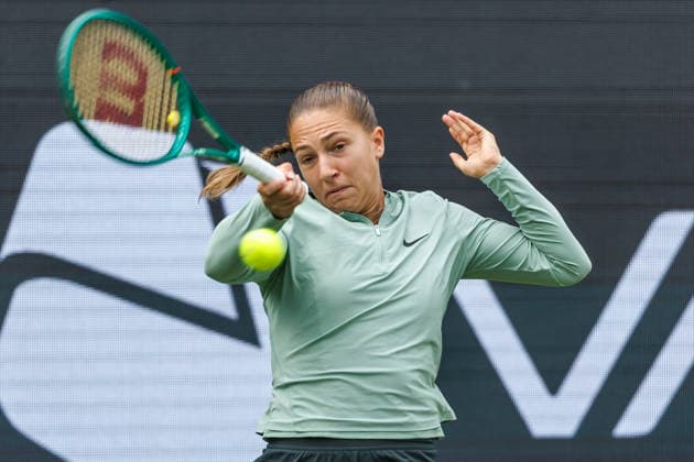 Berlin, 15 06 26, Tennis VANDA Pharmaceuticals BERLIN TENNIS OPEN 2026 at Steffi Graf Stadium Women, Singles, Diane Parry FRA vs Ella Seidel GER Diane Parry returns a ball VANDA Pharmaceuticals BERLIN TENNIS OPEN 2026