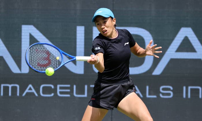 Shuai Zhang CHN Action Upper Body Sport VANDA Pharmaceuticals Berlin Tennis Open Women 15 06 2026