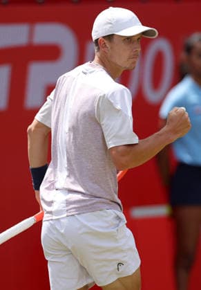 Harry Wendelken of GB celebrates HSBC Queen s Club Championships, Day Ten, Tennis, Queen s Club, West Kensington, London, UK - 15 Jun 2026London Queen s Club United Kingdom  Copyright: xEllaxLing Shutterstockx 16924336k