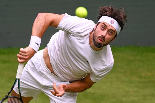 Nikoloz Basilashvili GEO June 15, 2026 ¢ Tennis ¢ TERRA WORTMANN OPEN ¢ ATP 500, Heristo Arena, Westfalenhalle, TERRA WORTMANN OPEN, North Rhine-Westphalia, Germany,detected_source_language Copyright: xpepphotox xHorstxMauelshagenx pep00321, pep_20260615_hm_372993