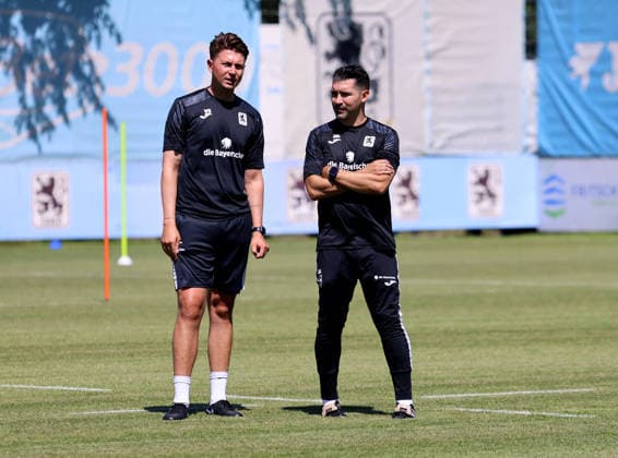 Soccer, Mens, 3rd Division, 2026–2027 Season, TSV 1860 Munich, Training, Grünwalder Strasse 114 Vincent Saller, Assistant Coach of TSV 1860 Munich, with Alper Kayabunar, Head Coach of TSV 1860 Munich, standing on the training field,detected_source_language