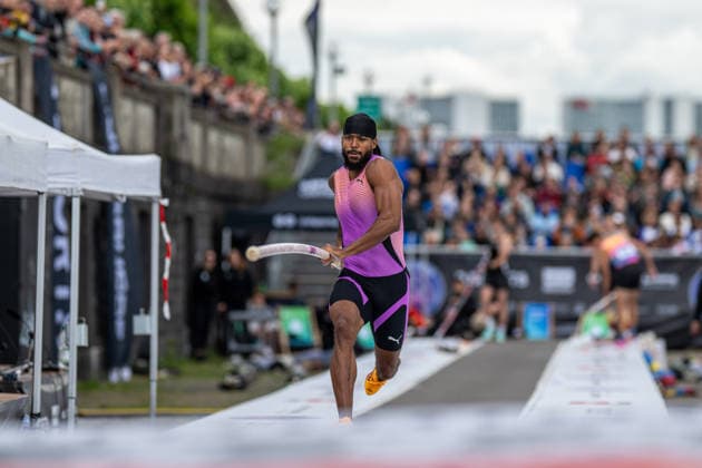 Flight Circus Düsseldorf, Germany June 15, 2026 DÜSSELDORF, GERMANY JUNE 15 LITA BAEHRE Bo Kanda GER, Düsseldorf Athletics during the Flight Circus in Düsseldorf on June 15, 2026 in Düsseldorf, Germany,detected_source_language Copyright: xBEAUTIFULxSPORTS PeterxWeberx