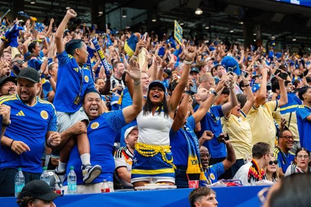 FIFA Fussball Weltmeisterschaft 2026, Gruppe E, Spiel 1, Deutschland vs. Curacao, 14.06.2026 im NRG Stadium in Houston, Texas Curacao Fans auf der Tribüne *** 2026 FIFA World Cup, Group E, Match 1, Germany vs. Curaçao, June 14, 2026, at NRG Stadium in Houston, Texas. Curaçao fans in the stands,detected_source_language Copyright: xBahhoxKarax