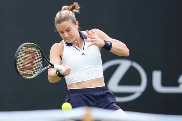 Lexus Nottingham Open - Day One Maria Sakkari of Greece in action during her Round of 32 match at the 2026 Lexus Nottingham Open Women s tennis tournament at the Nottingham Tennis Centre in Nottingham, England, on June 15, 2026. Nottingham United Kingdom  Copyright: xOwenxHammondx originalFilename:hammond-2026lexu260615_npJ95.jpg