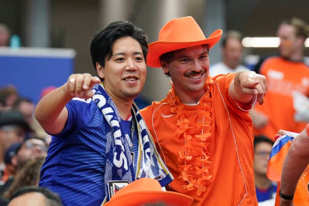 Netherlands v Japan, FIFA World Cup, WM, Weltmeisterschaft, Fussball 2026 Japan and Netherlands Fans during the Netherlands v Japan FIFA WORLD CUP 2026 Group F match at Dallas Stadium, Arlington, United States on 14 June 2026 Credit: Eleanor Hoad Every Second Media Editorial use only. All images are copyright Every Second Media Limited. No images may be reproduced without prior permission. Copyright: xIMAGO EveryxSecondxMediax ESM-2031-0046 EleanorxHoadx xEveryxSecondxMediax