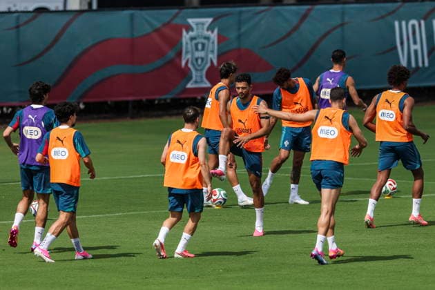 FIFA World Cup, WM, Weltmeisterschaft, Fussball 2026 - Portugal training session Portugal s players participate in a training session of Portugal s national team, Nationalteam at Garden District Park in Palm Beach, Florida, USA, 15 June 2026. Palm Beach Florida Estados Unidos  Copyright: xMIGUELxA.xLOPESx