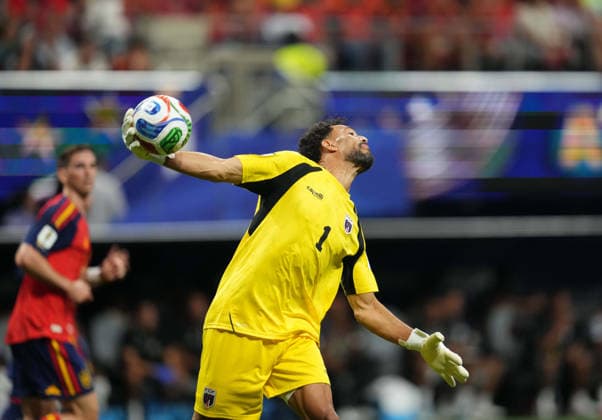 Vozinha Cabo Verde controls the ball during the Spain vs. Cape Verde match in Group H of the 2026 FIFA World Cup at Atlanta Stadium in Atlanta, United States, on June 15, 2026. Photo by DeFodi Images (Thor Wegner),detected_source_language