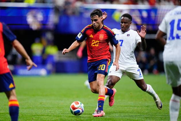 Spain v Cabo Verde: Group H - FIFA World Cup, WM, Weltmeisterschaft, Fussball 2026 Pedri Gonzalez of Spain drives the ball during the FIFA World Cup 2026 Group H match between Spain and Cabo Verde at Atlanta Stadium on June 15, 2026 in Atlanta, United States. Atlanta GA United States  Copyright: xJosexBretonx originalFilename:bretonhernandez-spainvca260615_npRGh.jpg