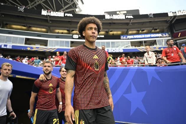 Belgium vs Egypt - 2026 FIFA World Cup, WM, Weltmeisterschaft, Fussball SEATTLE, USA - JUNE 15 : Witsel Axel midfielder of Belgium, Raskin Nicolas midfielder of Belgium and Theate Arthur defender of Belgium pictured during the warm up before the FIFA World Cup 2026 Group G match between Belgium and Egypt at the Lumen Field stadium on June 15, 2026 in Seattle, USA, 15 06 2026 Seattle United States of America  Copyright: xNicoxVereeckenx