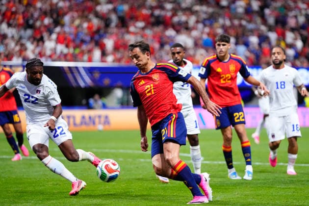 Spain v Cabo Verde: Group H - FIFA World Cup, WM, Weltmeisterschaft, Fussball 2026 Mikel Oyarzabal of Spain controls the ball during the FIFA World Cup 2026 Group H match between Spain and Cabo Verde at Atlanta Stadium on June 15, 2026 in Atlanta, United States. Atlanta GA United States  Copyright: xJosexBretonx originalFilename:bretonhernandez-spainvca260615_npkWG.jpg