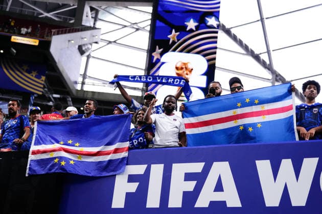Spain v Cabo Verde: Group H - FIFA World Cup, WM, Weltmeisterschaft, Fussball 2026 Supporters of Cabo Verde pose for the photo during the FIFA World Cup 2026 Group H match between Spain and Cabo Verde at Atlanta Stadium on June 15, 2026 in Atlanta, United States. Atlanta GA United States  Copyright: xJosexBretonx originalFilename:bretonhernandez-spainvca260615_npGAT.jpg