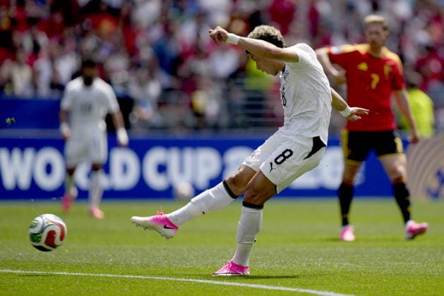 FIFA World Cup, WM, Weltmeisterschaft, Fussball 2026 - Group G - Belgium vs Egypt Emam Ashour of Egypt scoring the opening goal during the FIFA World Cup 2026 group stage match Belgium against Egypt, in Seattle, USA, 15 June 2026. SEATTLE United States  Copyright: xSTEPHENxBRASHEARx