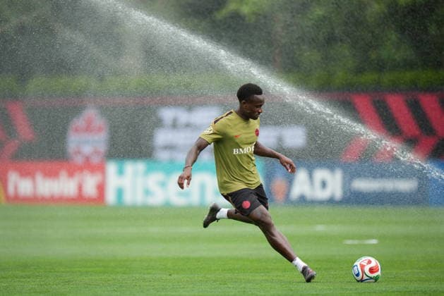 June 15, 2026, Vancouver, Bc, CANADA: Canada s Richie Laryea participates in a FIFA World Cup, WM, Weltmeisterschaft, Fussball soccer training session, in Vancouver, on Monday, June 15, 2026. Canada News - June 15, 2026  - ZUMAc35_ 20260615_zaf_c35_064 Copyright: xDarrylxDyckx