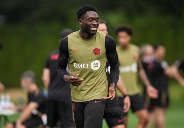 June 15, 2026, Vancouver, Bc, CANADA: Canada s Alphonso Davies participates in a FIFA World Cup, WM, Weltmeisterschaft, Fussball soccer training session, in Vancouver, on Monday, June 15, 2026. Canada News - June 15, 2026  - ZUMAc35_ 20260615_zaf_c35_067 Copyright: xDarrylxDyckx
