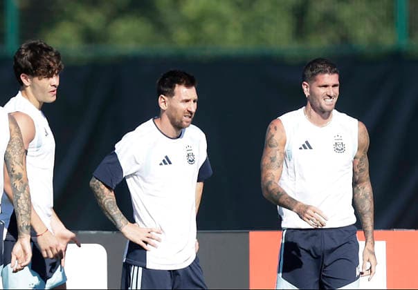 Lionel Messi and Rodrigo De Paul Copyright: xxdanielxferrarix