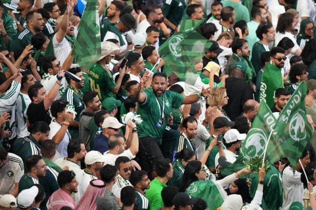 Fans of Saudi Arabia cheer for their team during the FIFA World Cup, WM, Weltmeisterschaft, Fussball 2026 group stage H soccer match between Saudi Arabia and Uruguay at Hard Rock Stadium in Miami, USA, 15 June 2026. FIFA World Cup 2026 - Group H - Saudi Arabia vs Uruguay !ACHTUNG: NUR REDAKTIONELLE NUTZUNG!  Copyright: xALBERTOxBOALx GR2111 20260616-55020606909_1