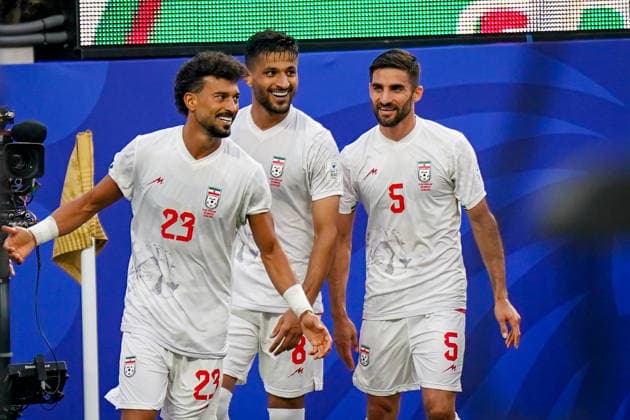 USA Soccer 2026 FIFA World Cup Group Stage Group G Iran vs. New Zealand SoFi Stadium Inglewood, Los Angeles County, California Goal and goal celebration for the 1-1 tie by Ramin Rezaeian (Iran 23) Joy, emotions, celebration with Mohammad Mohebbi Iran 8 Milad Mohammadi Iran 5,detected_source_language Copyright: xJOERANxSTEINSIEKx