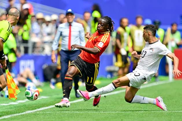 Belgium vs Egypt - 2026 FIFA World Cup, WM, Weltmeisterschaft, Fussball SEATTLE, USA - JUNE 15 : Doku Jeremy forward of Belgium and Fotouh Ahmed defender of Egypt during the FIFA World Cup 2026 Group G match between Belgium and Egypt at the Lumen Field stadium on June 15, 2026 in Seattle, USA, 15 06 2026 Seattle United States of America  Copyright: xJanxDexMeuleneirx