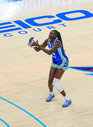 June 15, 2026, Arlington, Texas, USA: ARLINGTON, TX : Dallas Wings forward Awak Kuier (34) during their Commissioner CupÃ¢â‚¬â ¢s game agasint the Las Vegas Aces at College Park Center in Arlington on Wednesday night. Arlington USA - ZUMAm257 20260615_zsp_m257_035 Copyright: xBrianxMcLeanx