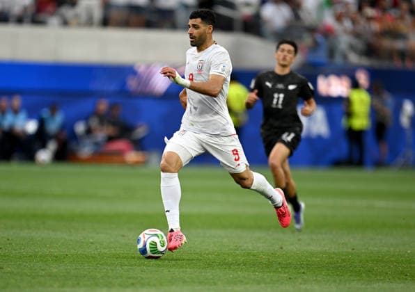 Iran v New Zealand - FIFA World Cup, WM, Weltmeisterschaft, Fussball 2026 - Group G LOS ANGELES, UNITED STATES - JUNE 15: Mehdi Taremi of Iran is in action during the 2026 FIFA World Cup First Stage Group G match between IR Iran and New Zealand at the Los Angeles Stadium (SoFi Stadium) in Inglewood, California, United States on June 15, 2026. Tayfun Coskun Anadolu California United States. Editorial use only. Please get in touch for any other usage.  Copyright: x2026xAnadoluxTayfunxCoskunx
