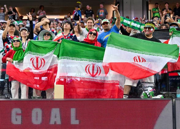 June 15, 2026, Inglewood, California, USA: Team Iran supporters watched Iran and New Zealand play to a 2-2 World Cup tie at Los Angeles Stadium. In this photo they react to Iran s second goal of the match. News - June 15, 2026  - ZUMAh234 20260615_zsp_h234_005 Copyright: xMarkxEdwardxHarrisx