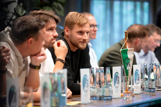 Romain Bregerie, Board Member, and Hanno Behrens, Board Member, VfB Lübeck; Extraordinary General Meeting regarding the spin-off into a limited liability company (GmbH); Soccer; Regionalliga Nord; June 26, 2015; Lübeck, Schleswig-Holstein, Germany,detected_source_language Copyright: xAgentur54GradÂ°x xFelixxKoenigx