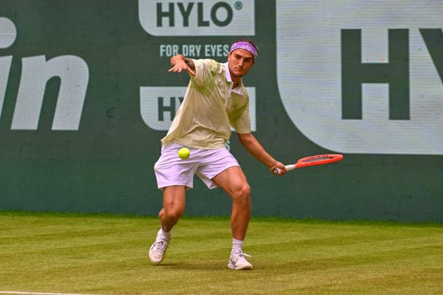 Mattia Belucci (ITA) prepares to return a ball on the forehand TERRA WORTMANN Open 2026, Tennis, ATP, Mens 500, Tournament, Main Draw, June 16, 2026, TERRA WORTMANN Open 2026, Tennis, ATP, Mens 500, Tournament, Main Draw, June 16, 2026, Indoor,detected_source_language Copyright: xEibner-Pressefoto RobertxGertzenx EP_RGN