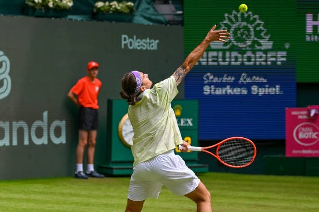 Mattia Belucci (ITA) serving at the TERRA WORTMANN Open 2026, Tennis, ATP, Mens 500, Tournament, Main Draw, June 16, 2026, TERRA WORTMANN Open 2026, Tennis, ATP, Mens 500, Tournament, Main Draw, June 16, 2026, Indoor,detected_source_language Copyright: xEibner-Pressefoto RobertxGertzenx EP_RGN