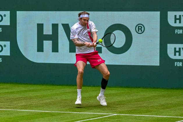 Alexander Bublik (KAZ) hits a ball with his backhand at the TERRA WORTMANN Open 2026, Tennis, ATP, Mens 500, Tournament, Main Draw, June 16, 2026, TERRA WORTMANN Open 2026, Tennis, ATP, Mens 500, Tournament, Main Draw, June 16, 2026, Indoor,detected_source_language Copyright: xEibner-Pressefoto RobertxGertzenx EP_RGN