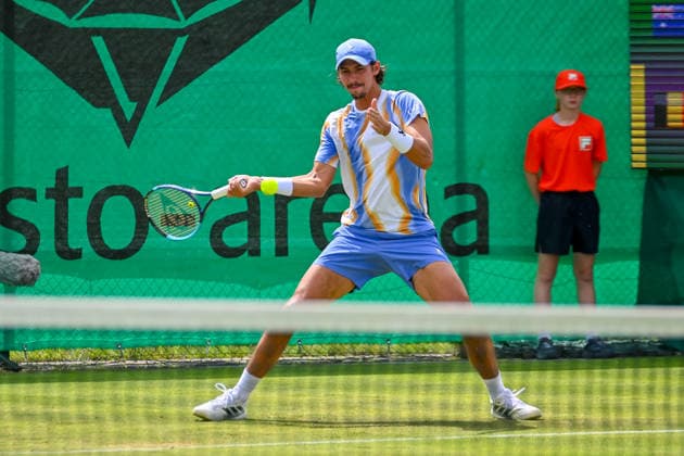 Alexei Popyrin (AUS) prepares to return a ball on the forehand TERRA WORTMANN Open 2026, Tennis, ATP, Mens 500, Tournament, Main Draw, June 16, 2026, TERRA WORTMANN Open 2026, Tennis, ATP, Mens Tennis 500, Tournament, Main Draw, June 16, 2026 Indoor,detected_source_language Copyright: xEibner-Pressefoto RobertxGertzenx EP_RGN