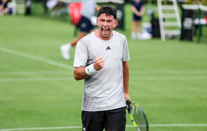 ATP, Tennis Herren Men s Tournament, Elm Park Golf & Sports Club, Dublin 16 6 2026 Conor Gannon celebrates after winning a game to bring the match to a tie break Conor Gannon celebrates after winning a game to bring the match to a tie break 16 6 2026  Copyright: x INPHO NickxElliottx NE1L0148