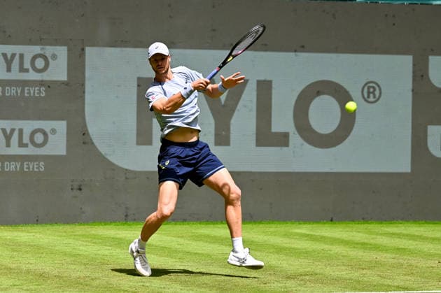 Yannick Hanfmann (GER) hits a forehand at the TERRA WORTMANN Open 2026, Tennis, ATP, Mens 500, Tournament, Main Draw, June 16, 2026, TERRA WORTMANN Open 2026, Tennis, ATP, Mens 500, Tournament, Main Draw, June 16, 2026, Indoor,detected_source_language Copyright: xEibner-Pressefoto RobertxGertzenx EP_RGN