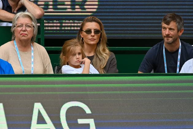 Sophia Thomalla (center) with her daughter Mayla on Center Court at the TERRA WORTMANN OPEN TERRA WORTMANN Open 2026, Tennis, ATP, Mens 500, Tournament, Main Draw, June 16, 2026, TERRA WORTMANN Open 2026, Tennis, ATP, Men’s 500, Tournament, Main Draw, June 16, 2026, Indoor,detected_source_language Copyright: xEibner-Pressefoto RobertxGertzenx EP_RGN
