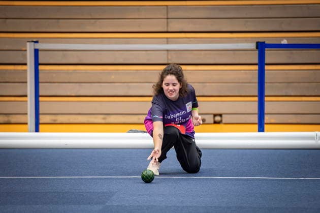 The boccia competitions at the Special Olympics National Games will take place on Tuesday, June 16, 2026, at the Joachim Deckarm Halle in Saarbrücken. Pictured is Karolina Meng from the team at the AWO Special Education School at Ökosee.,detected_source_language bub