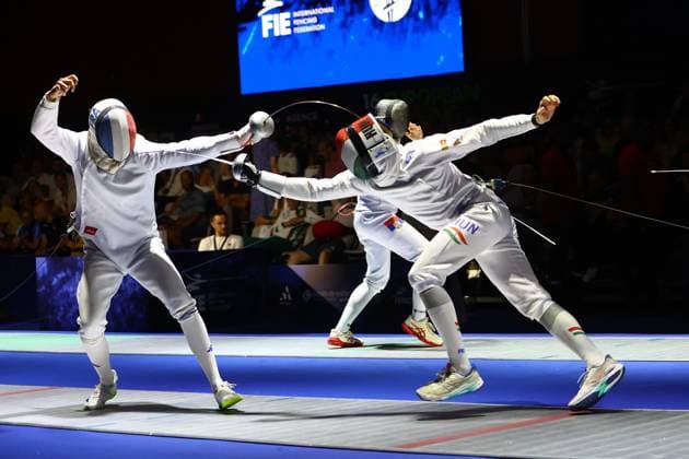 Escrime championnat d Europe PHOTOPQR LE COURRIER PICARD Haslin ; Antony ; 16 06 2026 ; 16 06 26 Championnat d Europe d escrime - épée hommes Paul Fortin (France) vs Andrasfi (Hun) 16èmes de finale Photo Fred Haslin European fencing championship in Antony, France, on June 16, 2026 Antony 92 France  Copyright: xPHOTOPQR LExCOURRIERxPICARD MAXPxHaslinx 20260616LCP6909 20260616LCP6909