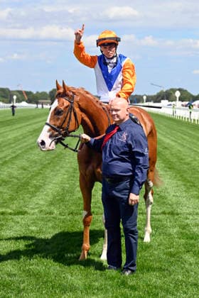 June 16, 2026, Ascot, Windsor, GBR Ten Bob Tony with Kieran Shoemark after winning the Queen Anne Stakes at Ascot Racecourse Horse, Jockey, Ten Bob Tony, Shoemark, Victory 260616C903ROYAL ASCOT JPG,detected_source_language