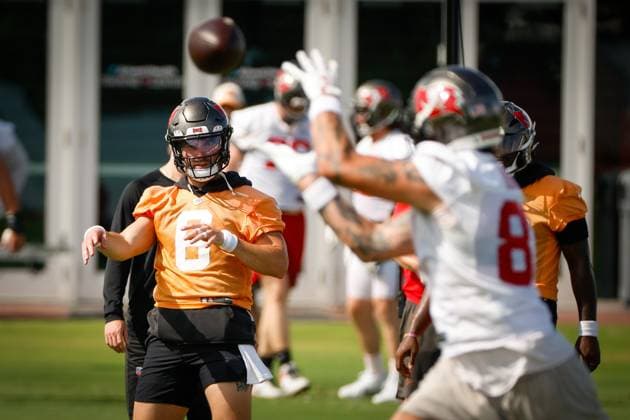 June 16, 2026, Tampa, Florida, USA: Tampa Bay Buccaneers quarterback Baker Mayfield (6) throws a pass to tight end Payne Durham (87) during mandatory mini-camp at the AdventHealth Training Center in Tampa on Tuesday, June 16, 2026. Tampa USA - ZUMAs70_ 0859278481st Copyright: xJeffereexWoox