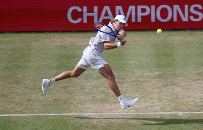 Alex de Minaur of Australia in action HSBC Queen s Club Championships, Day Eleven, Tennis, Queen s Club, West Kensington, London, UK - 16 Jun 2026London Queen s Club United Kingdom  Copyright: xEllaxLing Shutterstockx 16924337bm
