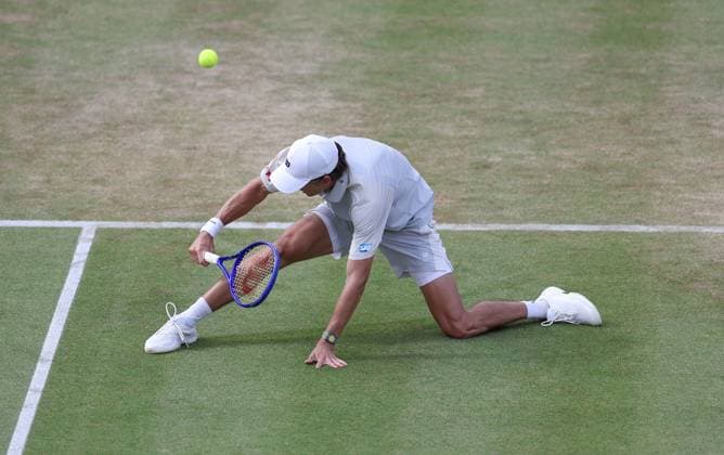 Alex de Minaur of Australia in action HSBC Queen s Club Championships, Day Eleven, Tennis, Queen s Club, West Kensington, London, UK - 16 Jun 2026London Queen s Club United Kingdom  Copyright: xEllaxLing Shutterstockx 16924337be