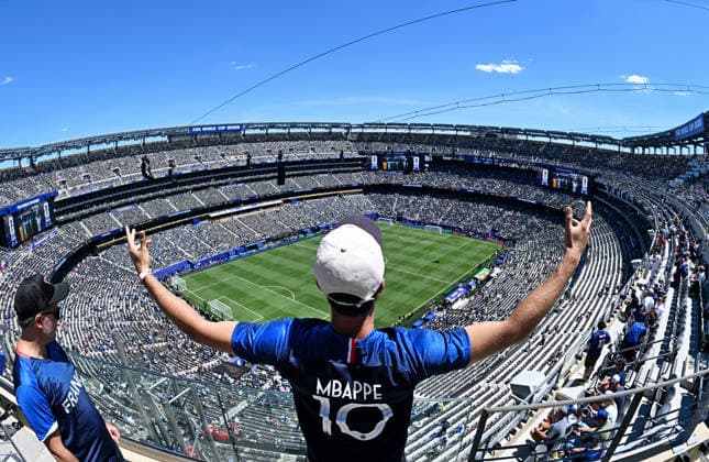 Soccer, International Match, Mens, 2026 FIFA World Cup, Soccer World Cup, USA, Group I, MetLife Stadium, New Jersey, France, Senegal, France fans at MetLife Stadium,detected_source_language