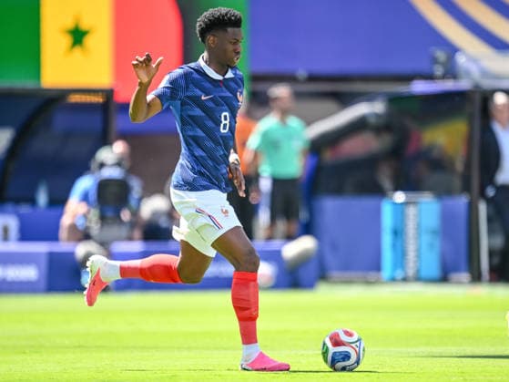 Aurelien Tchouameni of France controls the ball during the 2026 FIFA World Cup Group I match between France and Senegal at New York New Jersey Stadium on June 16, 2026, in East Rutherford, United States. Photo by Harry Langer, DeFodi Images,detected_source_language