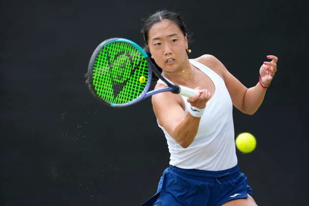 Lexus Nottingham Open - Day Two Ann Li of the United States competes during the Round of 32 singles match at the 2026 Lexus Nottingham Open Women s tennis tournament at the Nottingham Tennis Centre in Nottingham, England, on June 16, 2026. Nottingham Great Britain United Kingdom  Copyright: xOwenxHammondx originalFilename:hammond-notitle260616_npzDJ.jpg