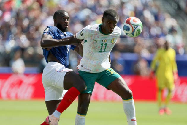 France v Senegal: Group I - FIFA World Cup, WM, Weltmeisterschaft, Fussball 2026 Dayot Upamecano of France and Nicolas Jackson of Senegal challenge during the FIFA World Cup 2026 Group I match between France and Senegal at New York New Jersey Stadium on June 16, 2026 in East Rutherford, United States. East Rutherford New York New Jersey Stadium NJ United States Copyright: xAllstarxPicturexLibraryxLtdx