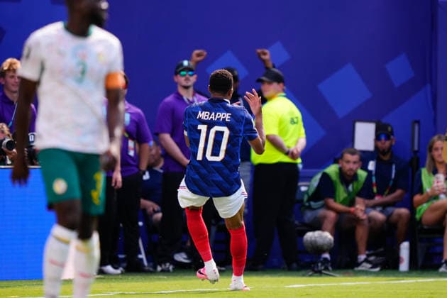 France v Senegal: Group I - FIFA World Cup, WM, Weltmeisterschaft, Fussball 2026 Kylian Mbappe of France celebrates a goal during the FIFA World Cup 2026 Group I match between France and Senegal at New York New Jersey Stadium on June 16, 2026 in East Rutherford, New Jersey. East Rutherford NJ United States  Copyright: xJosexBretonx originalFilename:bretonhernandez-francevs260616_nprLf.jpg