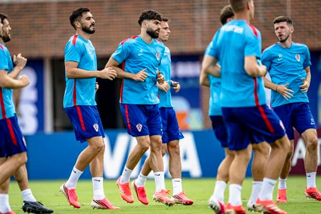 DALLAS — Josip Sutalo of Croatia and Josko Gvardiol of Croatia during the 2026 World Cup, at a Croatia training session at Washburne Soccer and Track Stadium on June 16, 2026, in Dallas, United States. Photo by Stefan Koops, EYE4IMAGES, DeFodi Images,detected_source_language