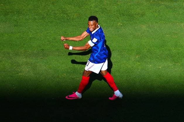 Kylian MbappÃ of France celebrates after scoring France v Senegal, 2026 FIFA World Cup, WM, Weltmeisterschaft, Fussball Group I, Football, New York New Jersey Stadium, East Rutherford, New Jersey, USA - 16 Jun 2026East Rutherford New York New Jersey Stadium New Jersey (NJ) United States of America EDITORIAL USE ONLY No use with unauthorised audio, video, data, fixture lists, club league logos or live services. Online in-match use limited to 120 images, no video emulation. No use in betting, games or single club league player publications.  Copyright: xJavierxGarcia Shutterstockx 16928918cq